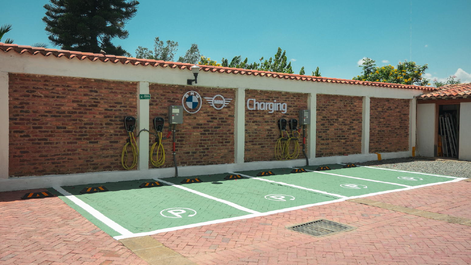 Seguimos conectando a Colombia con movilidad eléctrica. Nueva estación de carga en Villa de Leyva